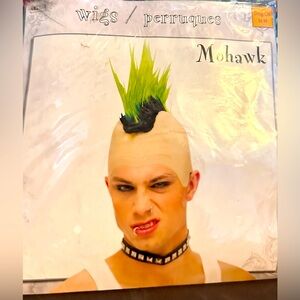 Vintage NWOT faux green Mohawk hair piece, for any older size teen or adult.